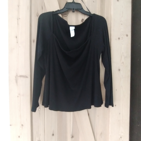 H&M Top - Picture 1 of 4